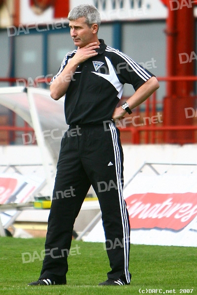 (c) www.DAFC.net
Photographs can be requested from photos@dafc.net
Stephen Kenny.
(DundeevPars15thSeptember2007106.jpg)