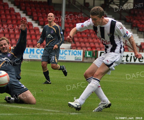 (c) www.DAFC.net
Photographs can be requested from photos@dafc.net
Clarke find the net, but is ruled out for offside
(clarkeoffsidegoalParsvArbroath24thJuly2010.jpg)