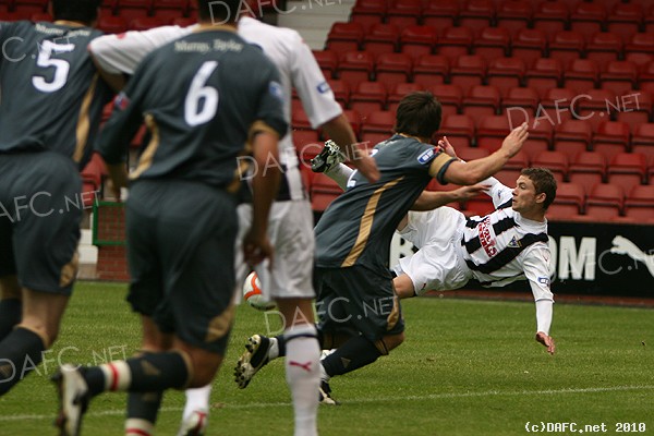 (c) www.DAFC.net
Photographs can be requested from photos@dafc.net
Clarke hits a volley
(clarkevolleyParsvArbroath24thJuly2010.jpg)