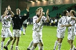 Pars v Livingston 25th January 2006. Players applauding the Pars fans.